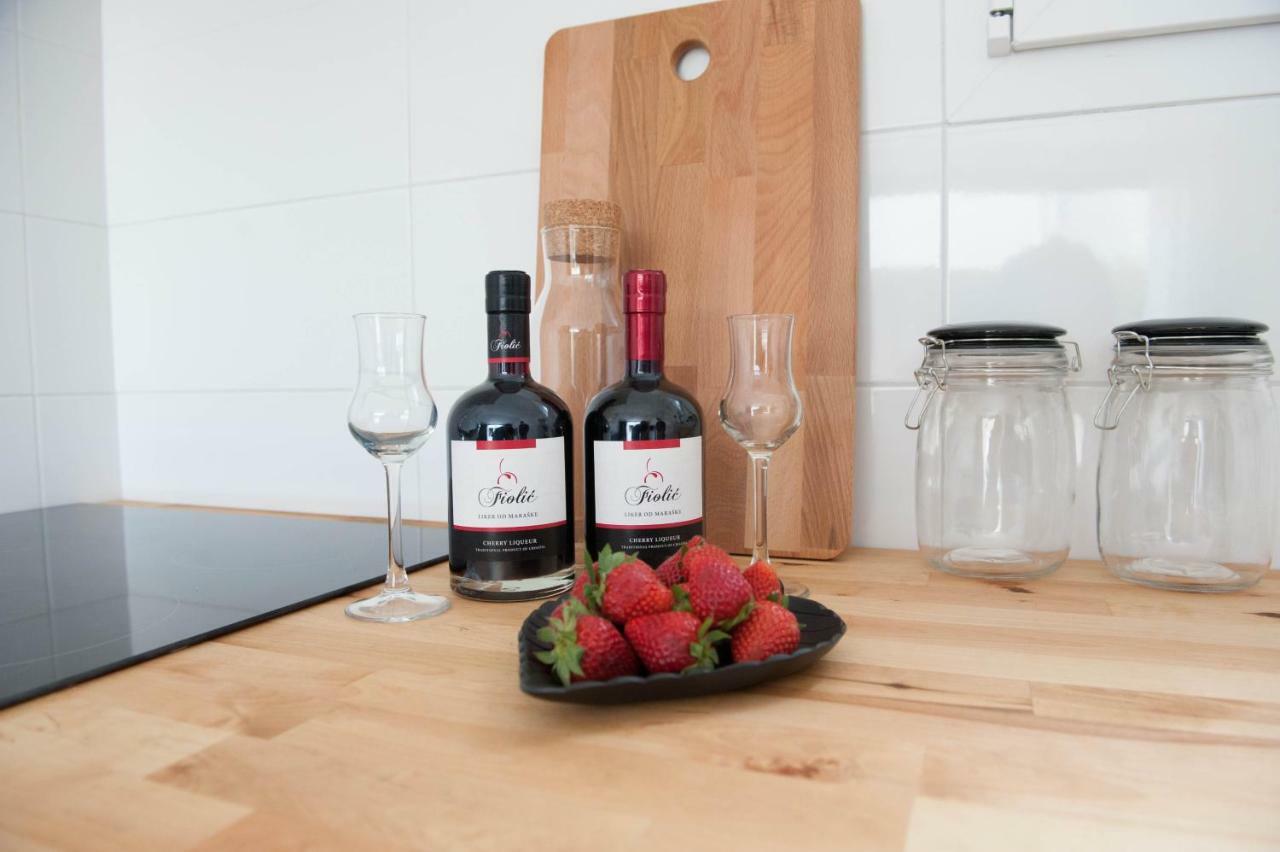 First Apartment 자다르 외부 사진
